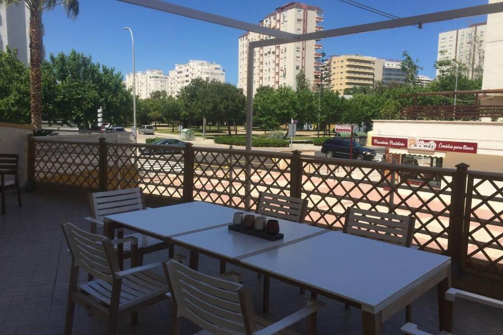 Apartamento Playa Gandía, gran terraza, wifi, piscina, parking Playa de Gandía Exterior foto